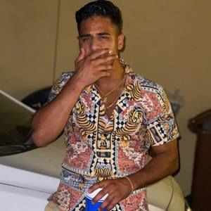 Meet your Posher, Omar